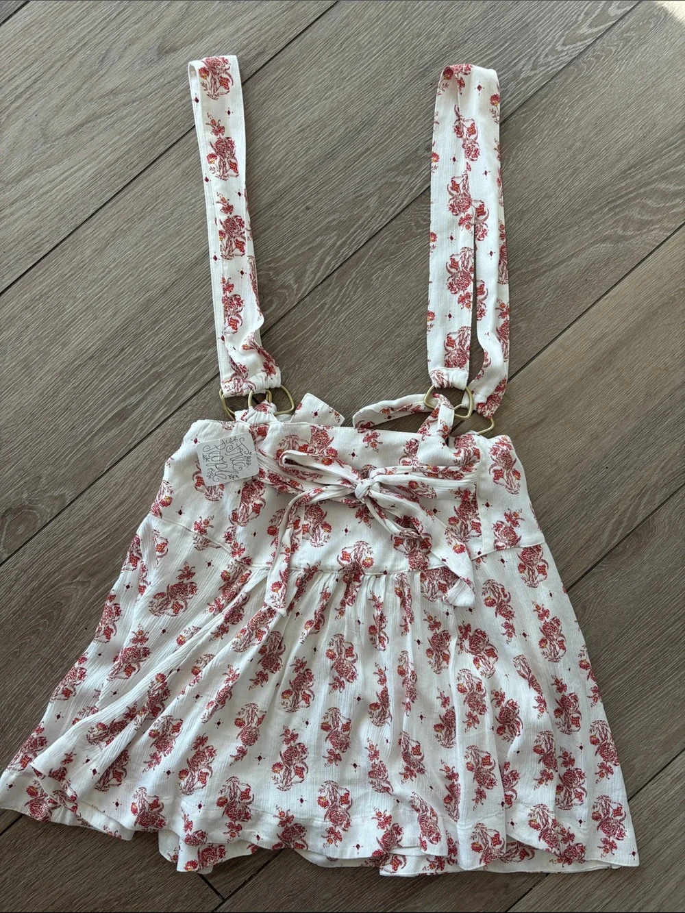 Floral Suspender Mini Skirt in Cream and Pink